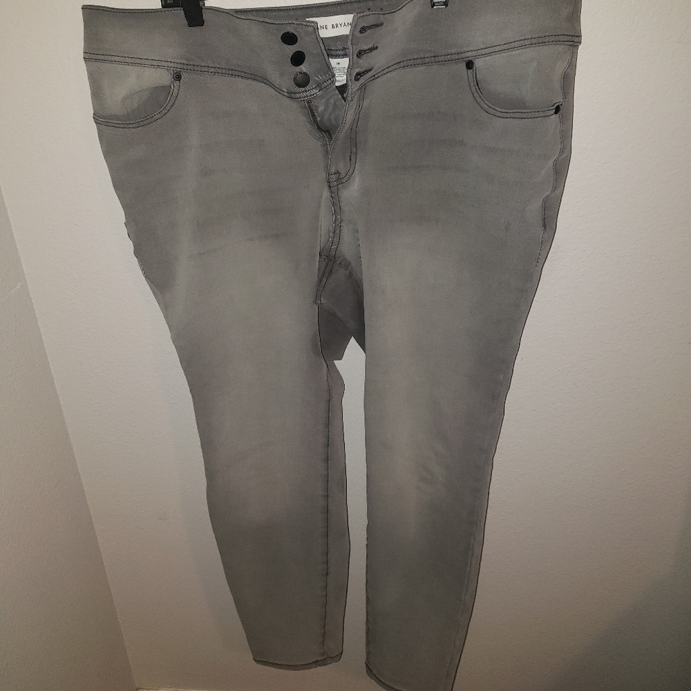 Gray 3 Button Jegging - image 1